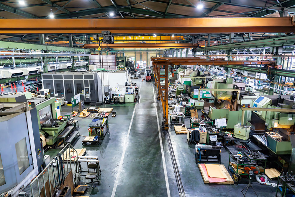 生産環境を守る高性能断熱施工