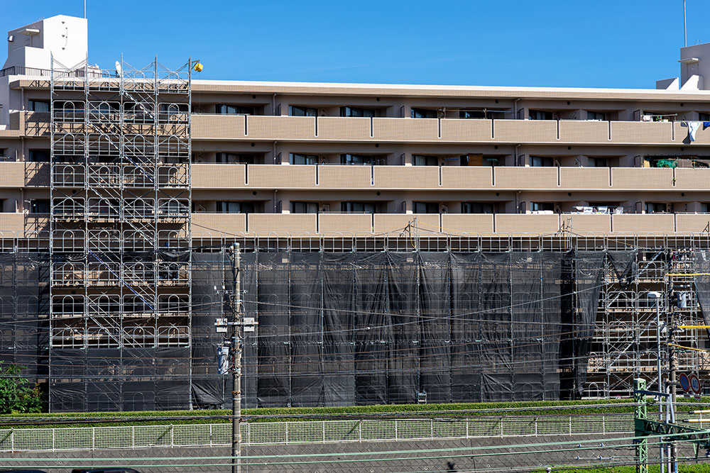 長寿命・遮熱塗料でコスト削減と資産保全